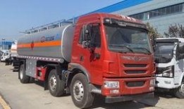 油罐车视频,揭秘油品运输安全与效率